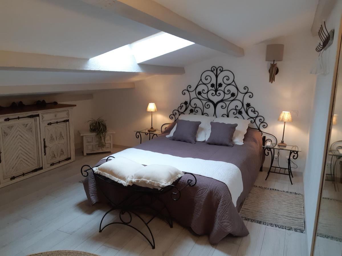 Les Chambres Manon - Piscine, Spa, Tennis Belcodene 外观 照片