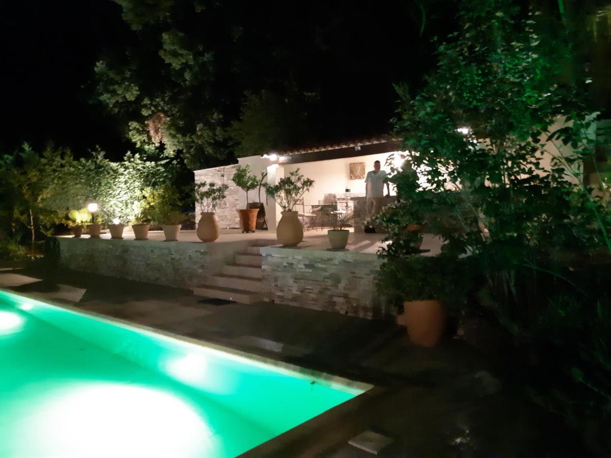 Les Chambres Manon - Piscine, Spa, Tennis Belcodene 外观 照片